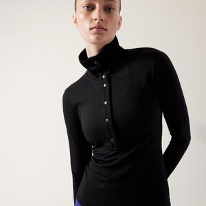 Athleta Flurry Seamless Henley Women's Shirt
